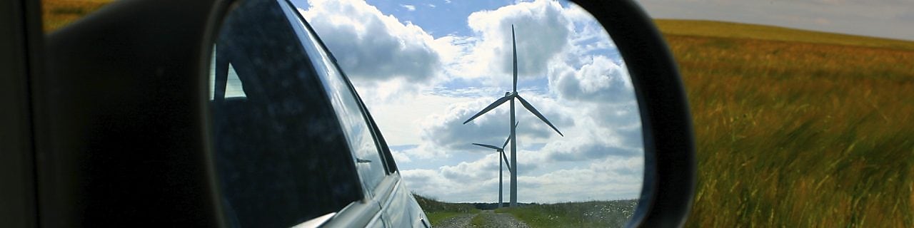 Rétroviseur sur une voiture