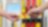 Client payant avec sa carte carburant Shell dans une station-service Shell